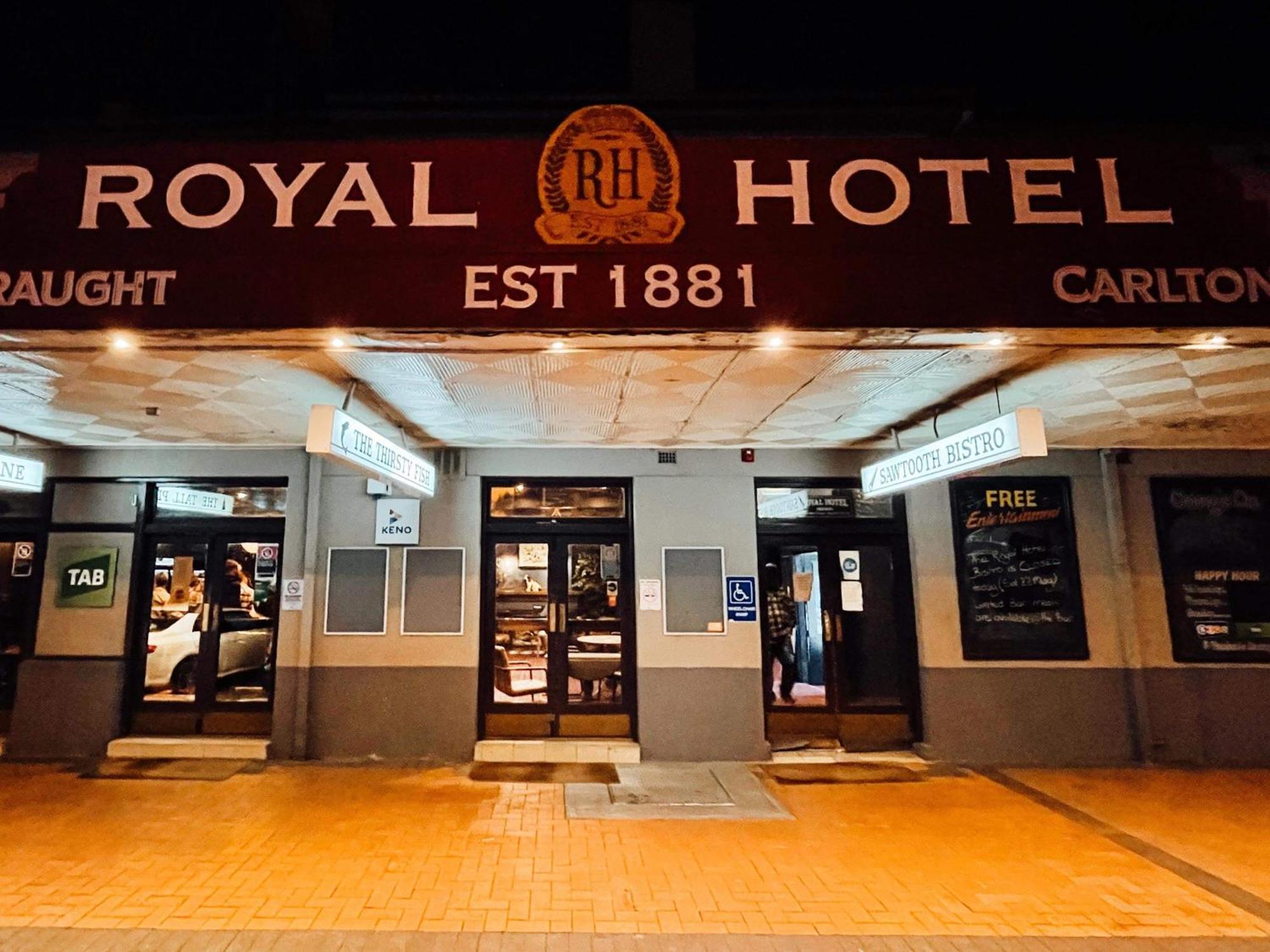 Royal Hotel Oberon Exterior photo